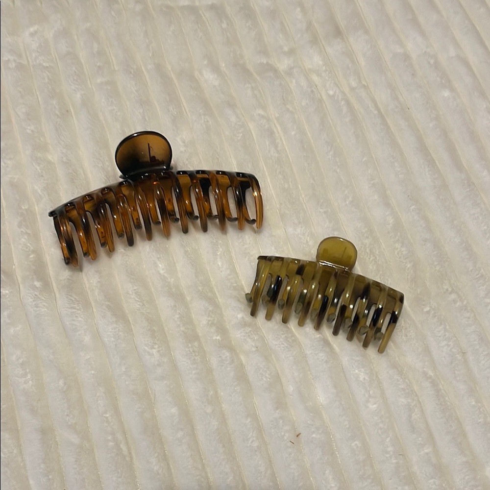 Set of Two Brown Hair Claw Clips